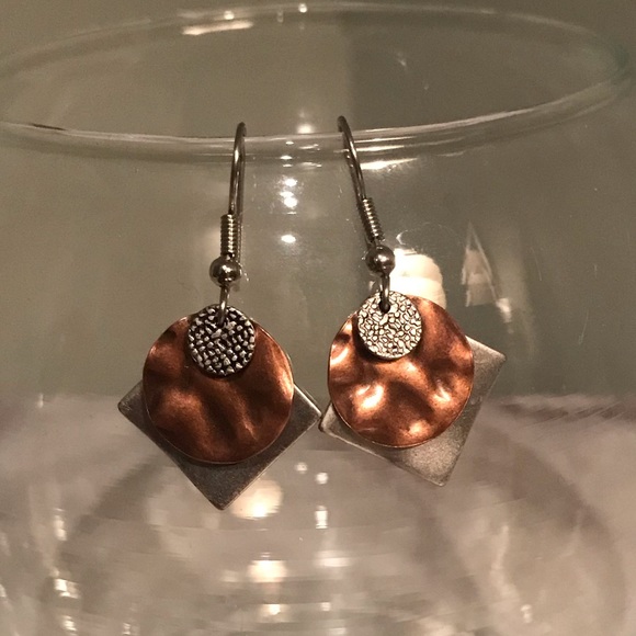 Handmade Earrings- sun metal - Picture 5 of 7